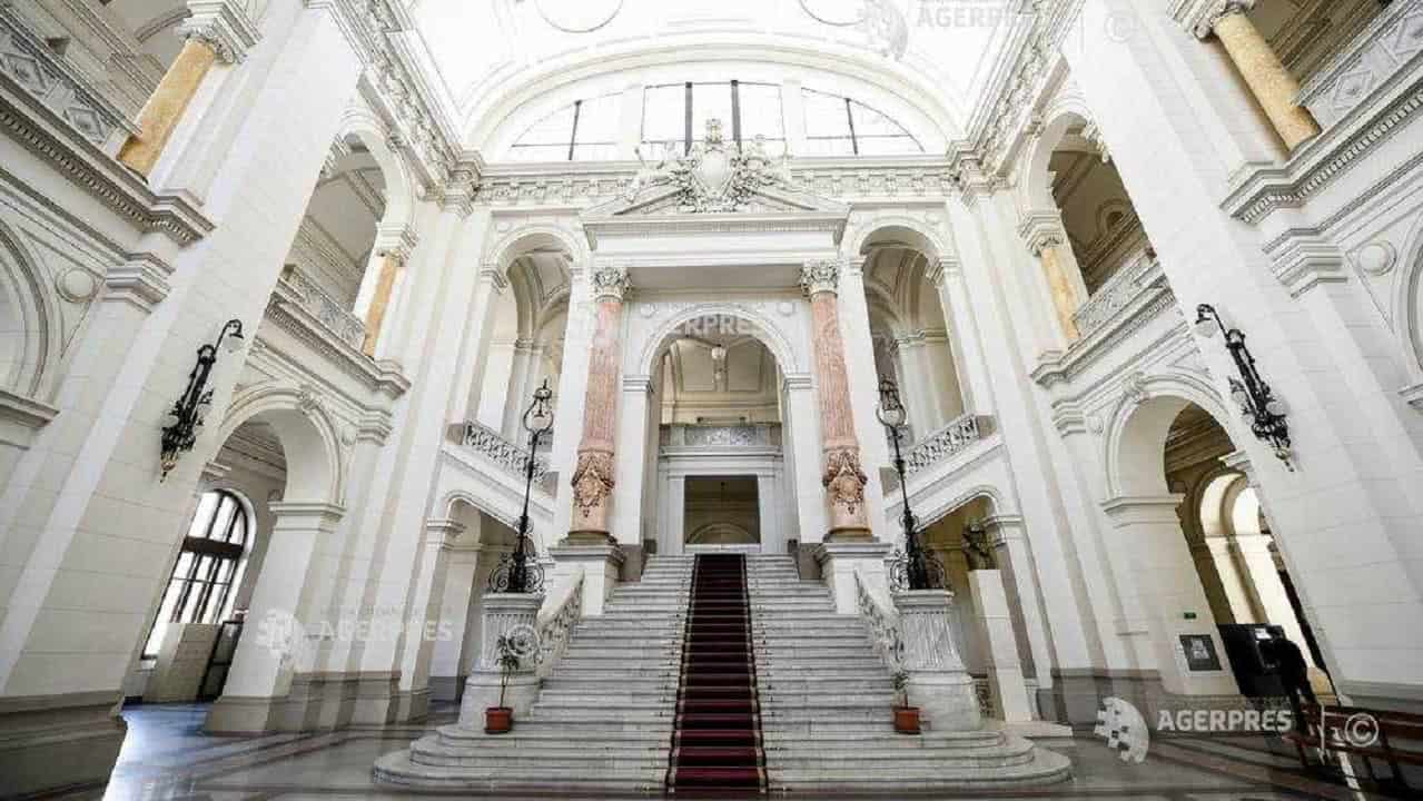 La giustizia contro il Covid-19 in Francia, Grecia e Romania. Esperienze a confronto