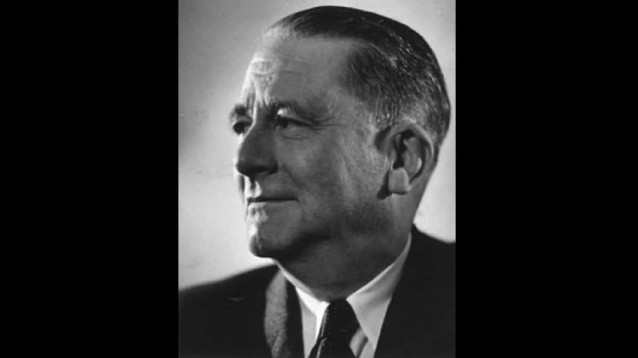 Tra ordine e caos. Lo stato di eccezione in Carl Schmitt di Torquato G. Tasso