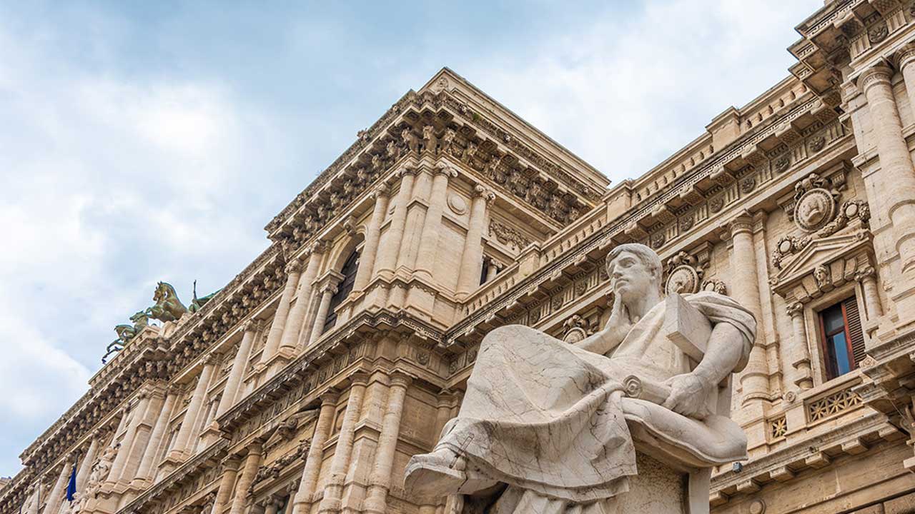 La trattazione scritta nel rito <em>orale</em> del lavoro, tra principi fondamentali del processo e esigenze di semplificazione