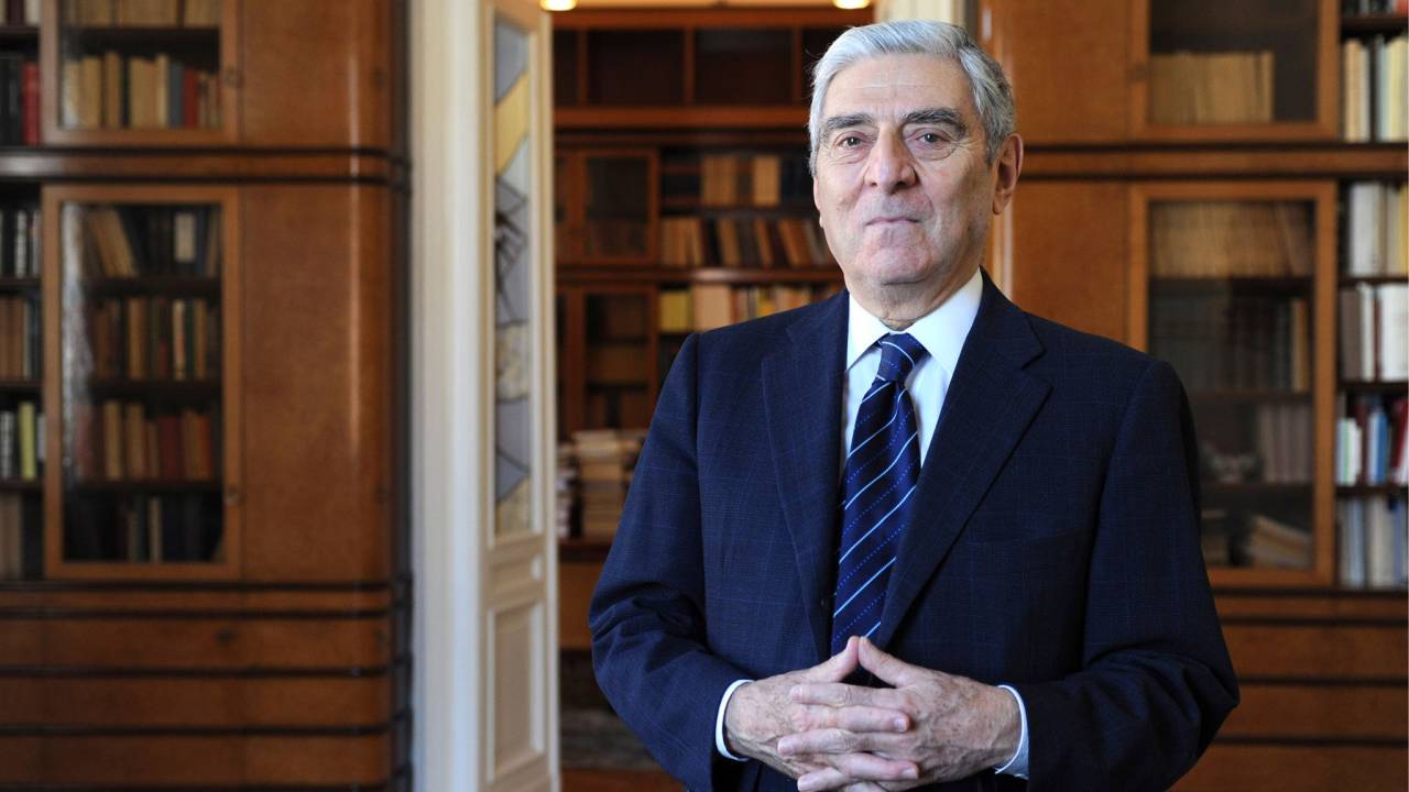Maestro è&nbsp;colui che&nbsp;lascia il&nbsp;segno