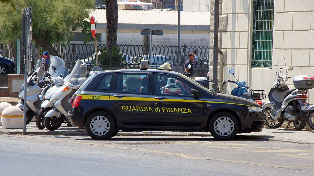 Per<span class="mce-nbsp-wrap">&nbsp;</span>un efficace paradigma del<span class="mce-nbsp-wrap">&nbsp;</span>sindacalismo militare nella Guardia di<span class="mce-nbsp-wrap">&nbsp;</span>Finanza