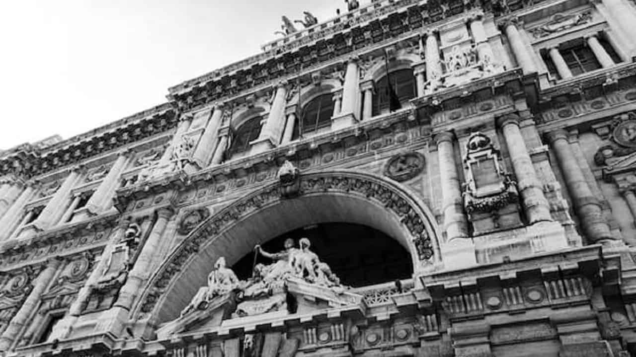 La partecipazione all’associazione mafiosa nell’impostazione (problematica) delle Sezioni Unite. Commento a Sezioni Unite penali, 27 maggio 2021 (dep. 11 ottobre 2021), n. 36958, ric. Modaffari, rel. Pellegrino di Andrea Apollonio