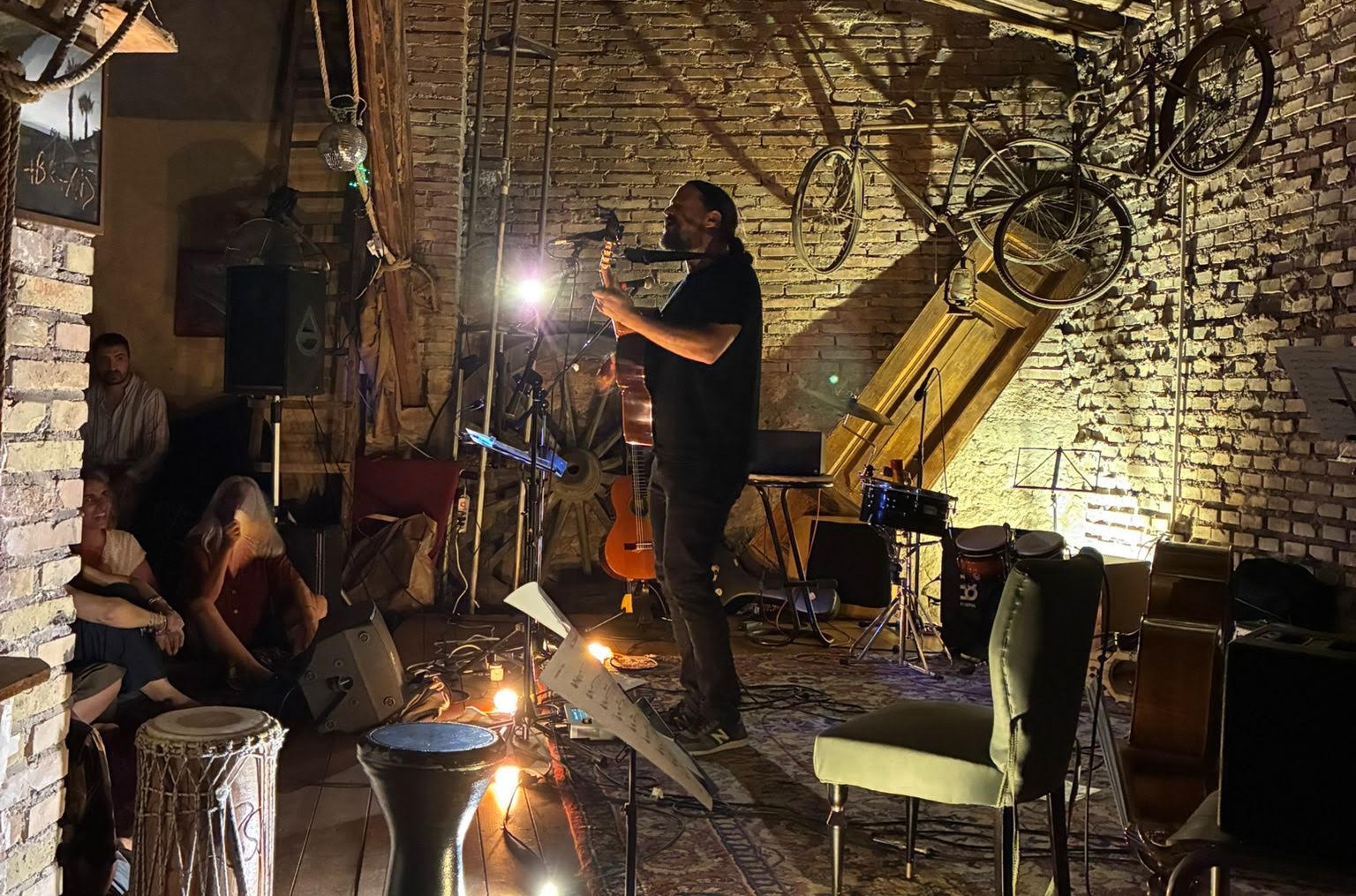 La vita è un dono grande. Il concerto di Nano Stern a Roma